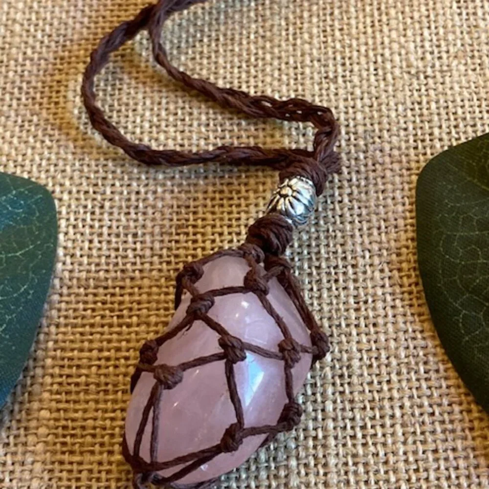 Healing Stone Hemp necklace